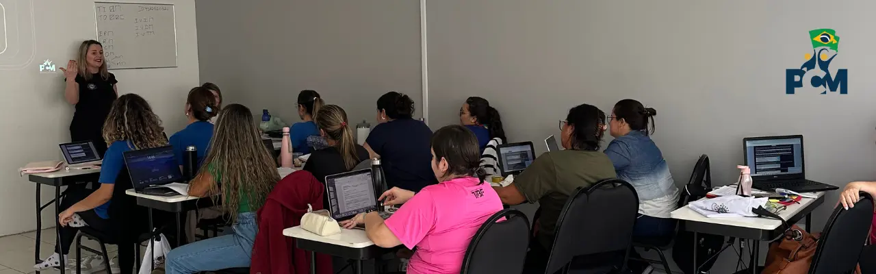 Turma real do treinamento presencial PCM em sala